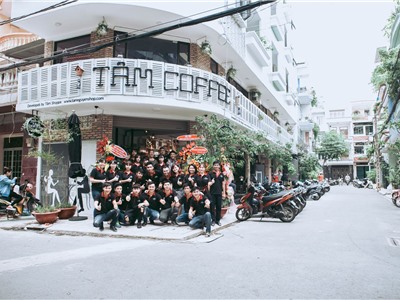 "Hội quán Decor" Tâm Coffee trẻ trung, hoành tráng ngày khai trương